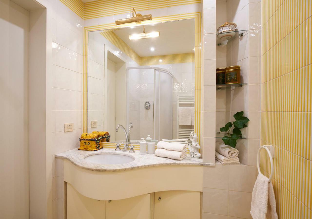 Green Nest Apartments Florenz Exterior foto